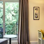 Otel Western Paris Ermitage 4*