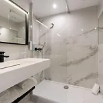 Western Paris Ermitage Otel