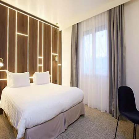 מלון Western Paris Ermitage 4*