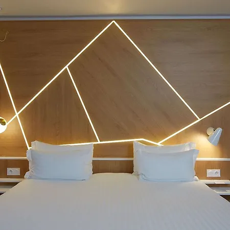 מלון Western Paris Ermitage 4*