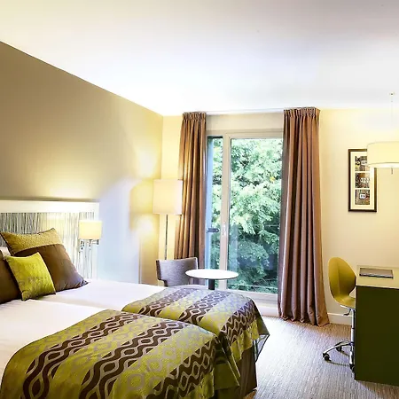 Western Paris Ermitage 4*