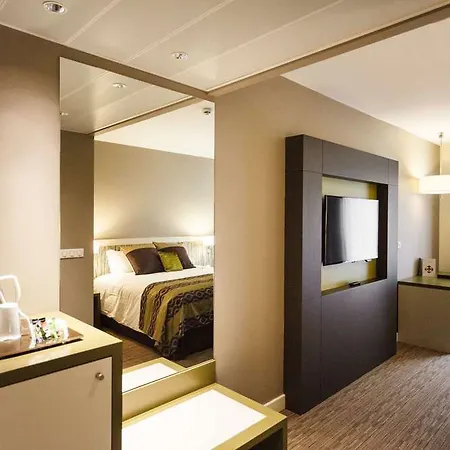 Western Paris Ermitage Otel