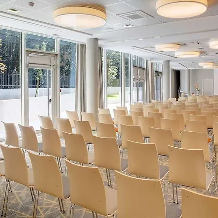 Western Paris Ermitage Hotel 4*