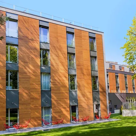 Western Paris Ermitage Otel Meudon
