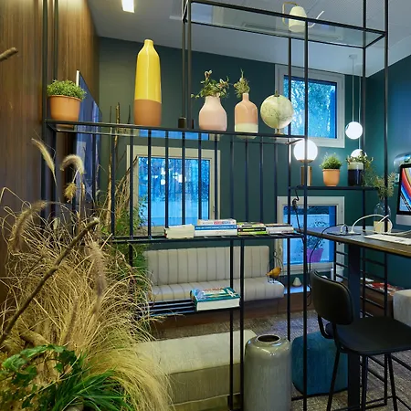 Western Paris Ermitage 4* Meudon