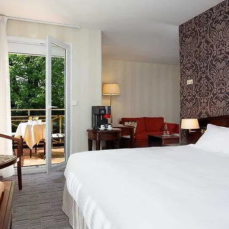 Western Paris Ermitage 4*