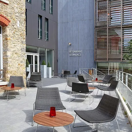 Western Paris Ermitage מלון 4*