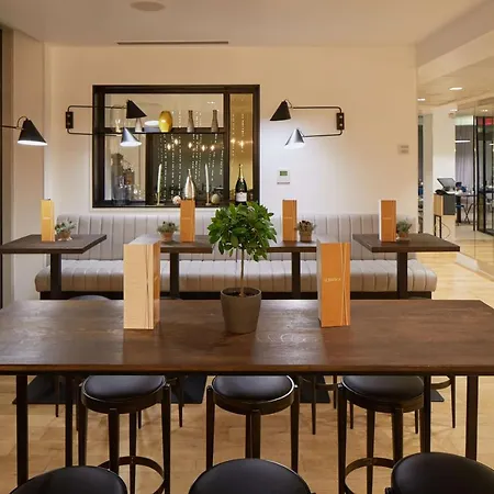 מלון Western Paris Ermitage 4*