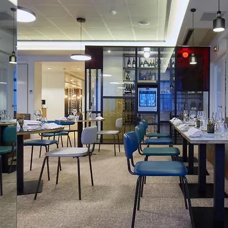 מלון Western Paris Ermitage 4*